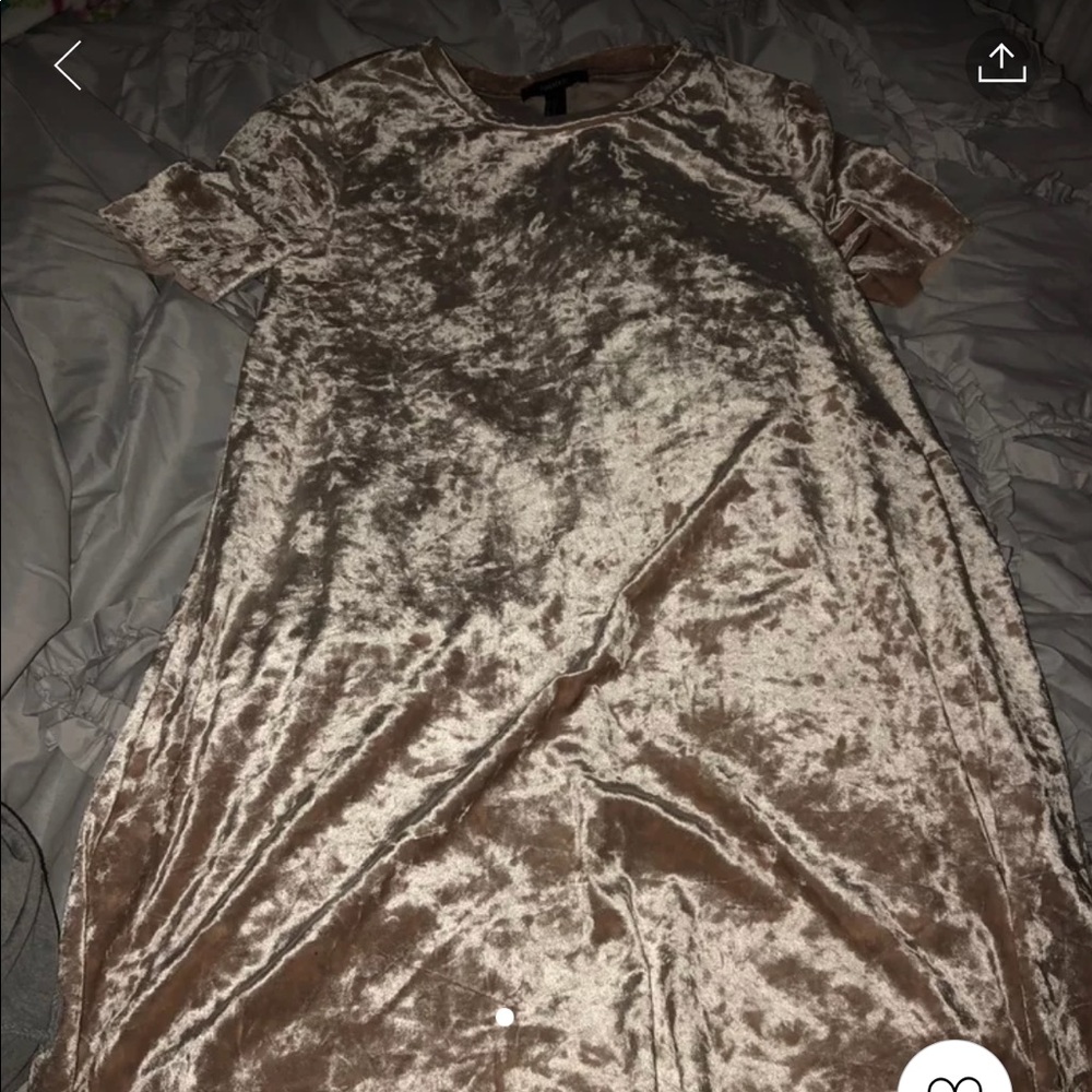 Forever 21 never worn pink velvet dress